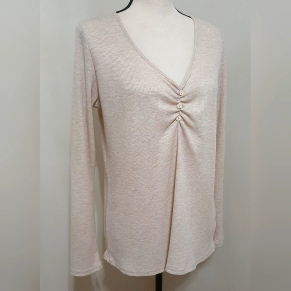 143 Story by Line Up Waffle Knit Long Sleeve V-Neck Top - Picture 5 of 6